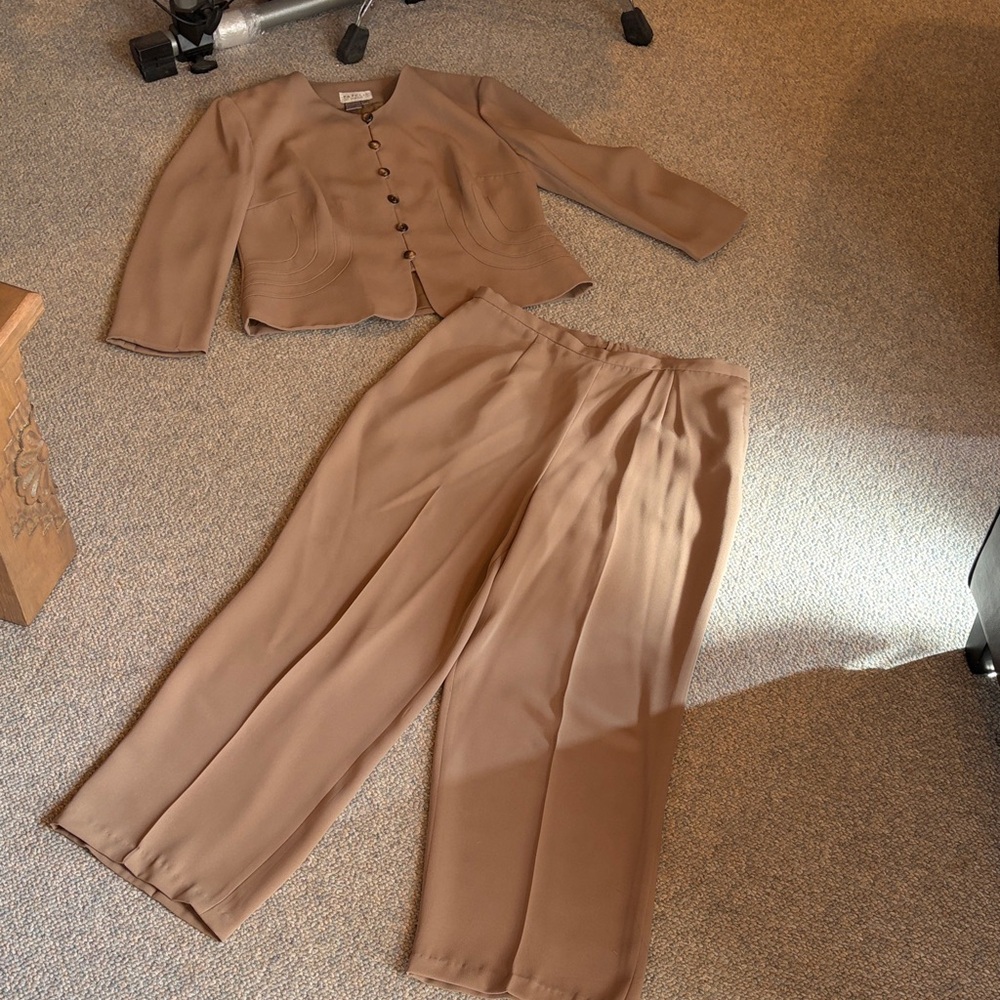 Adrianna Papell Tan Women's 2pc Pantsuit